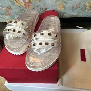 Valentino garavani clear(PVC)/rock stud slides